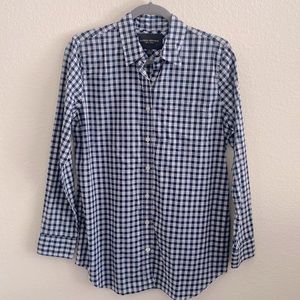 Banana Republic Soft Wash Button Down